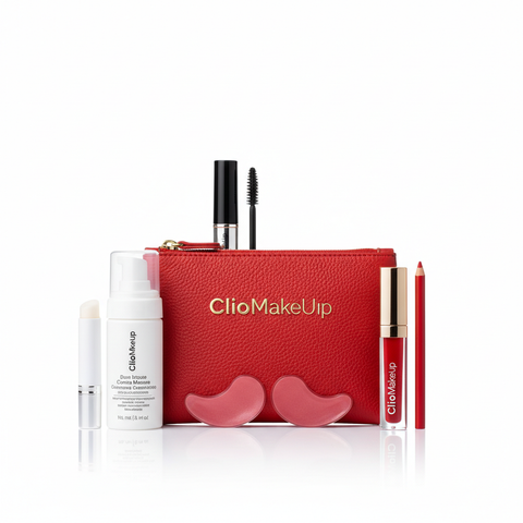 genera immagine perfettamente QUADRATA, sullo sfondo bianco, con 
Pochette ClioMakeUp in pelle rossa, balsamo labbra in tubetto bianco, mousse detergente viso, lucidalabbra colore rosso, matita labbra colore rosso, 2 patch occhi colore rosa, mascara